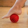 Kép 4/5 - Masszírozó labda, 7 cm SPRINGOS RED