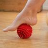 Kép 4/5 - Masszírozó labda, 7 cm SPRINGOS RED