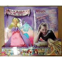 Witch baba naptárral 16 cm - CORNELIA - SportSarok